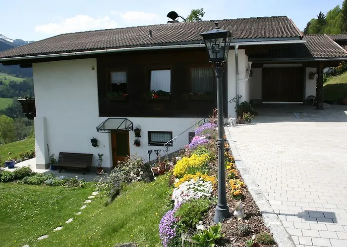 アパート Schernthaner *